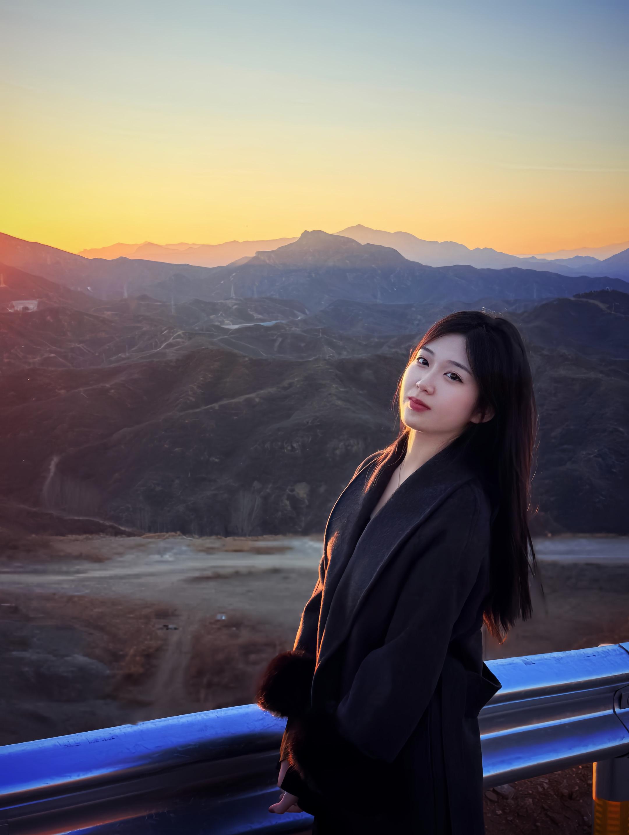 不如见一面～别总叹气 幸福没有走  想让你开心的人总有办法让你笑