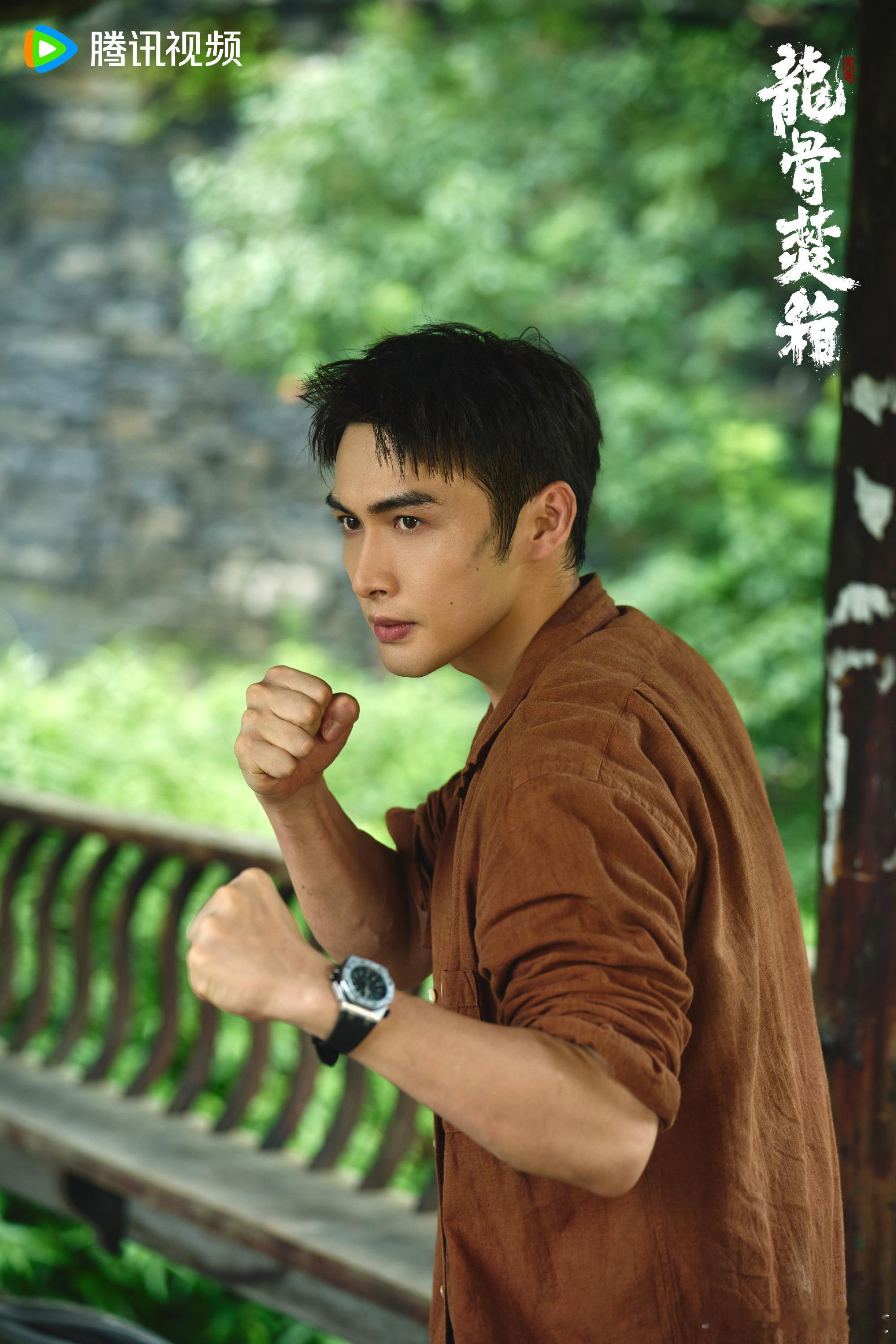 鹅你的救星来了！李木戈景甜张彬彬《司藤》二搭尾鱼《龙骨焚箱》今日过审下证！还愣着