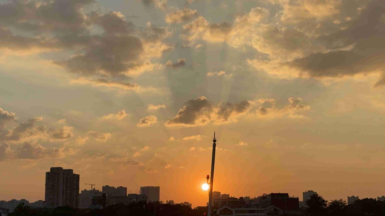 我的今日状态：🏝️旅行度假
我这里的天气：☀️晴天