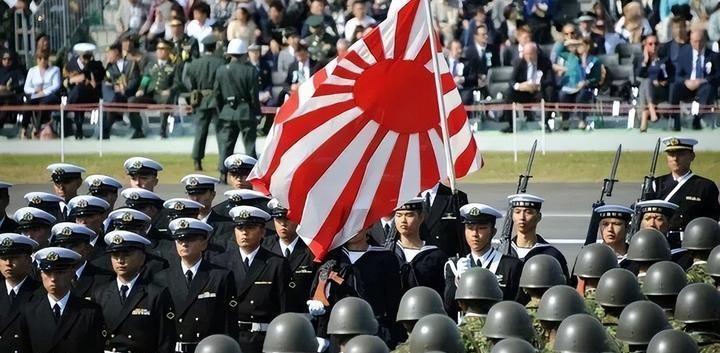 基于您文章中所提供的“拆解日本：那艘永不靠岸的‘国运豪赌船’”前段内容，原引言呈