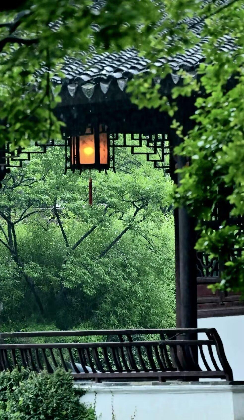 与舒服的人相处是一种什么感觉?让你不舒服的人，是因为你让他太舒服了

你太好说话