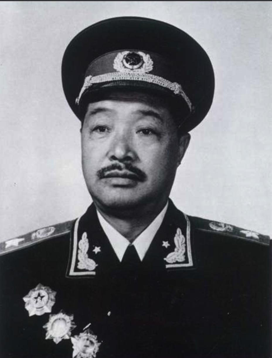 1956年，贺龙访巴，总统邀打猎，总统打了40多只，贺龙却没几只，毛主席得知后却