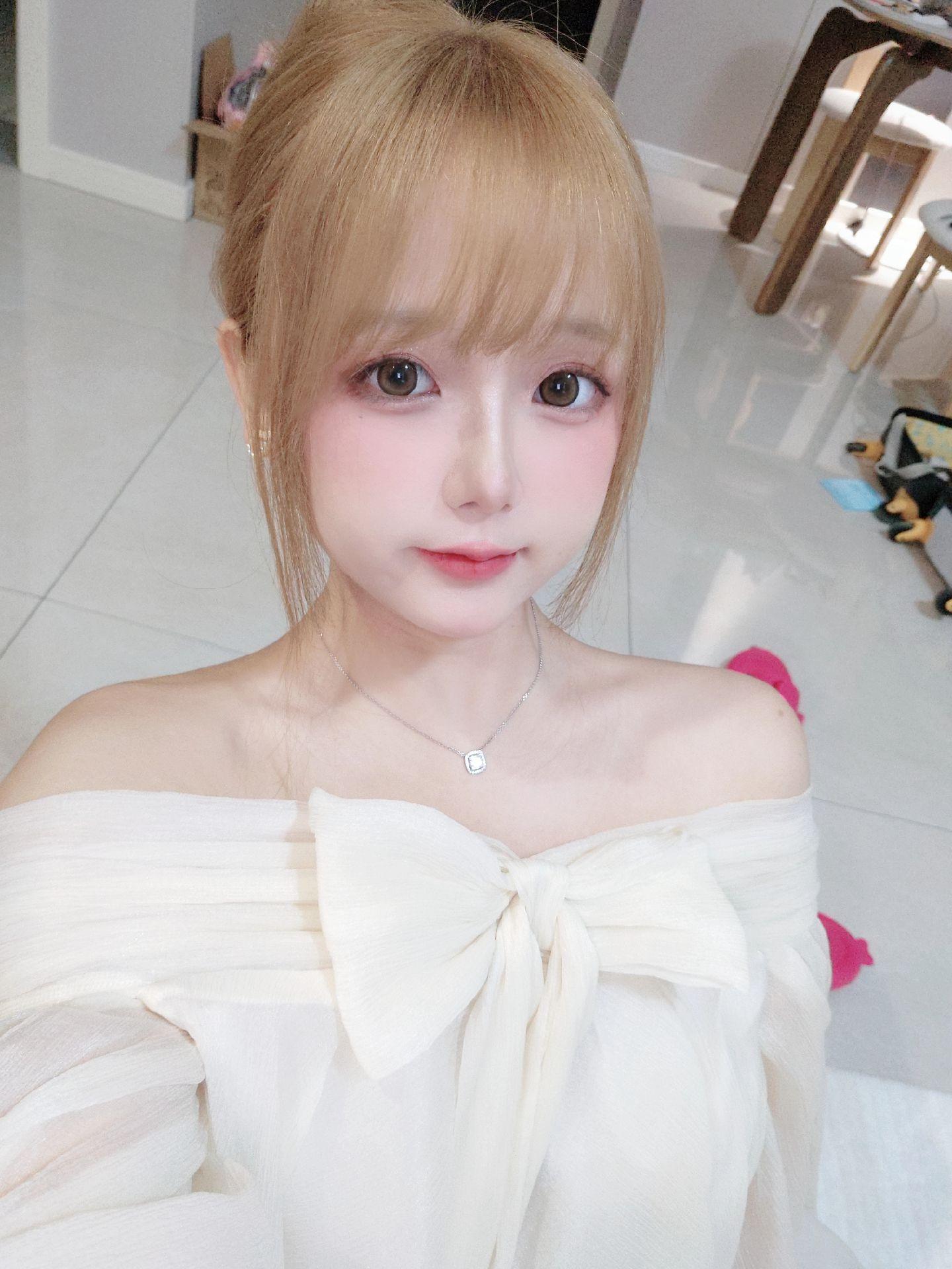 今天是粉色的💕 今天是粉色的💕。