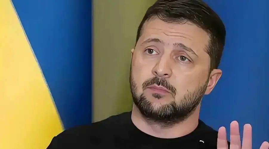 泽连斯基的态度很硬：不进北约可以，不入欧盟也行，外国军队不来没问题，但领土一寸不