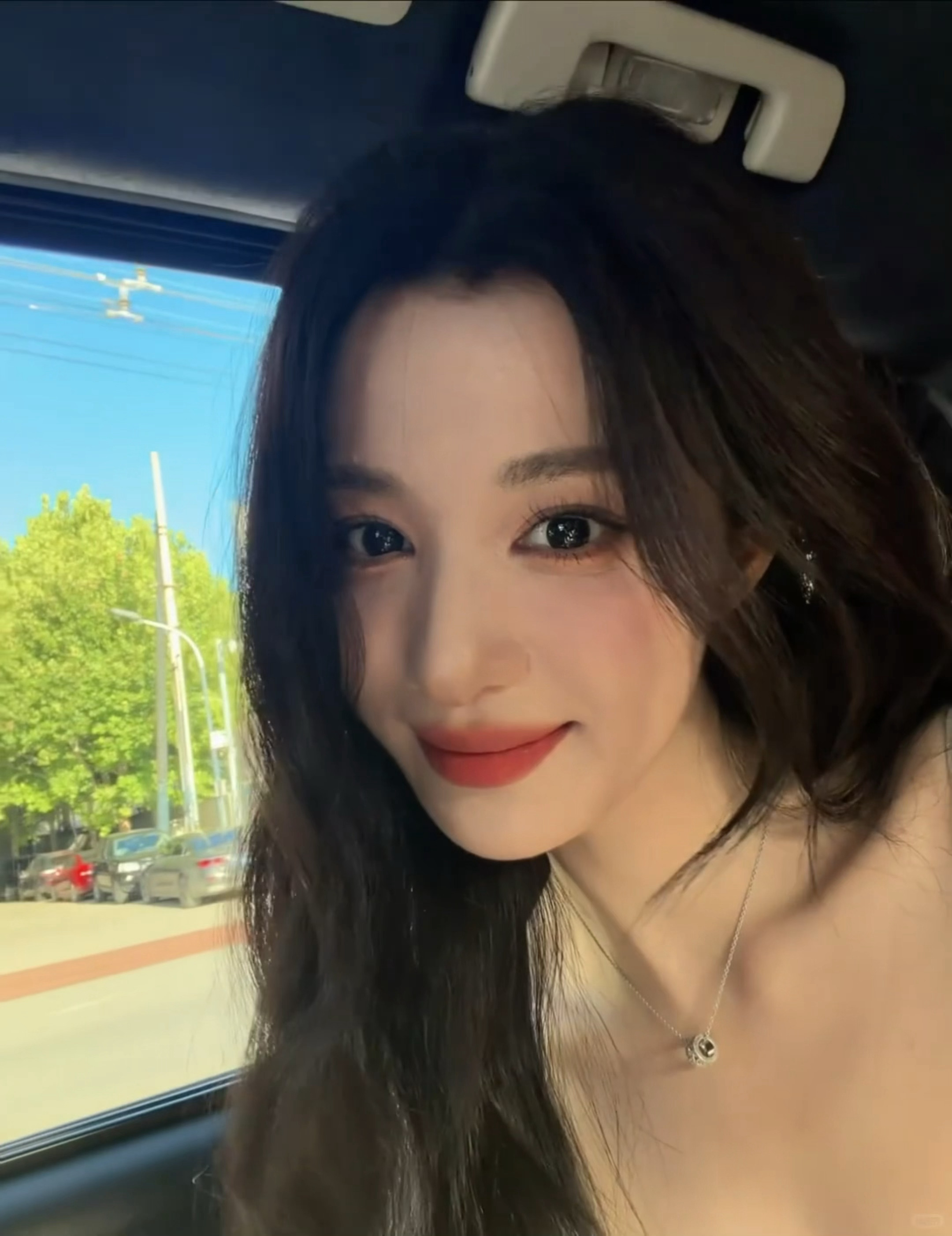 3377【存档】26.08.17 楚然小🍠更新Chuan话会🤳💗狠狠自拍?