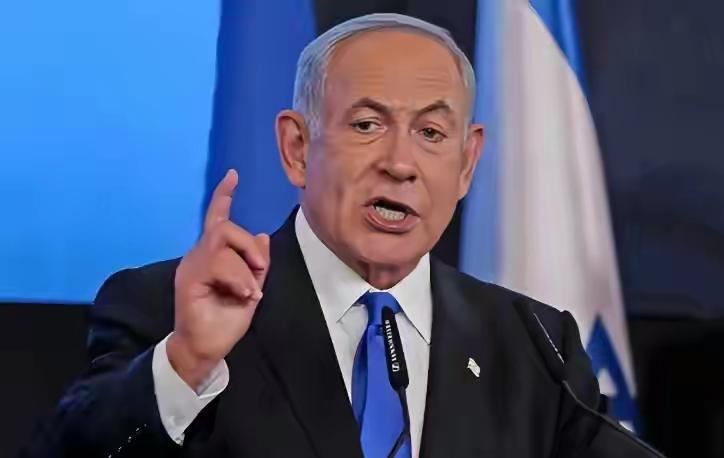 内塔尼亚胡这次是真悬了！执政联盟两大政党“退群”，议席直接跌破半数，征兵法案和贪