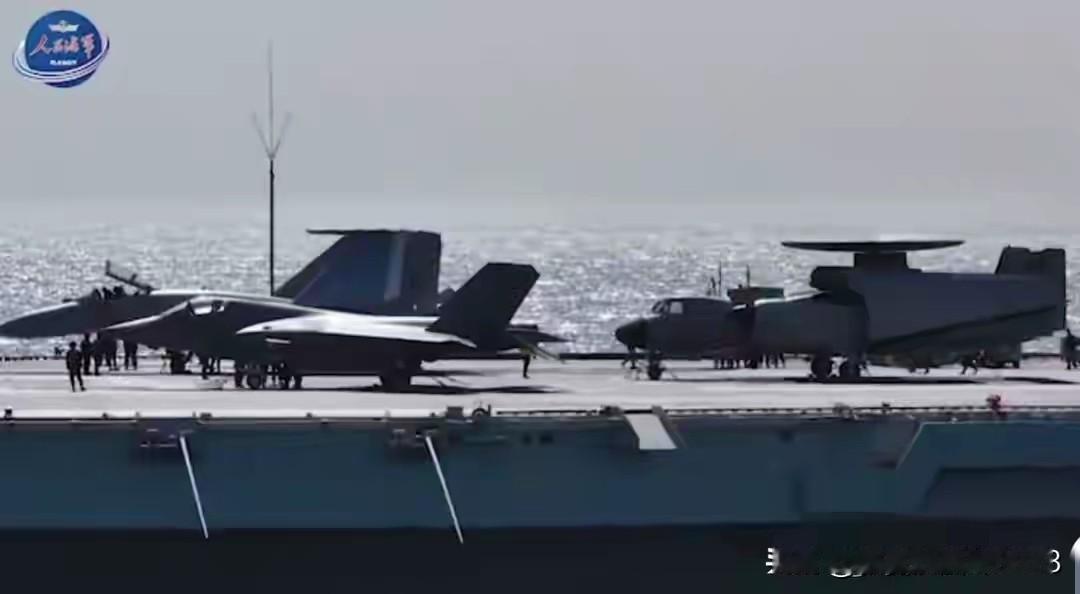 没想到，在航母领域领先数十年的美国人，竟被我们打破纪录了！
9月22日，中国海军