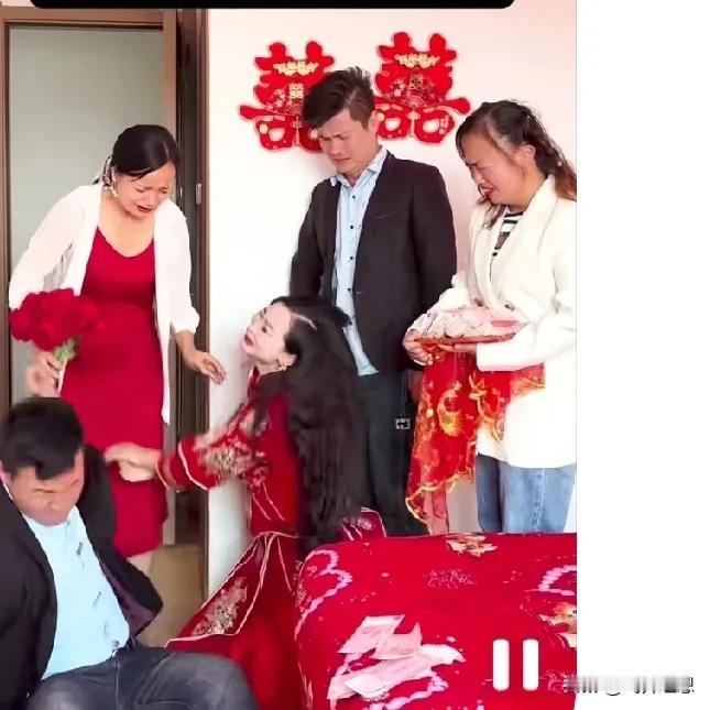 男子结婚，女方索要68万彩礼。这不仅耗尽家中所有积蓄，还让男方借了许多外债。未曾