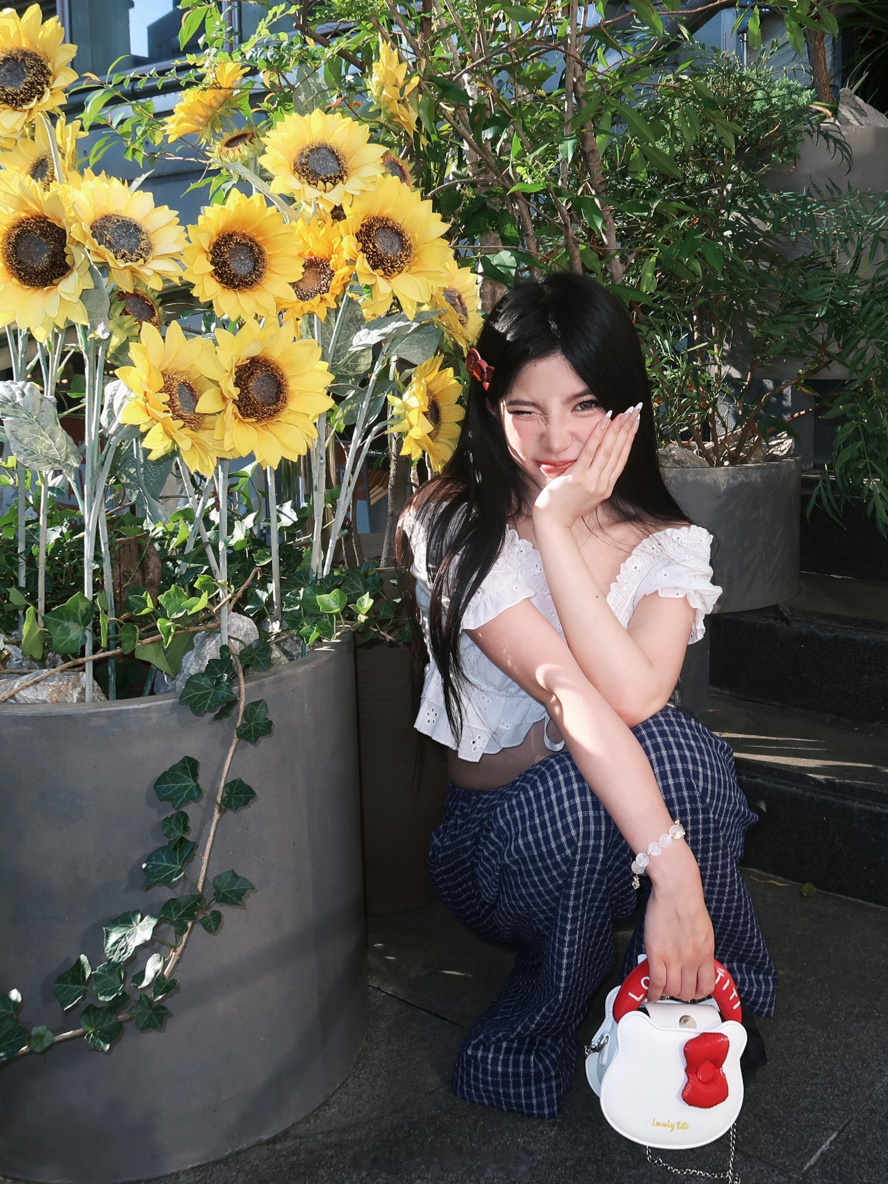 哈喽！哈喽！哈喽！ ​​​