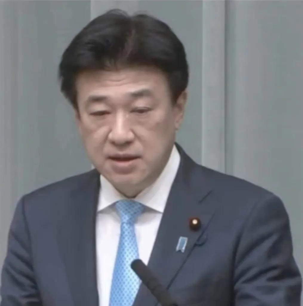 日本这回是真的急眼了
说话都开始胡言乱语
甚至有点气急败坏的意思

      