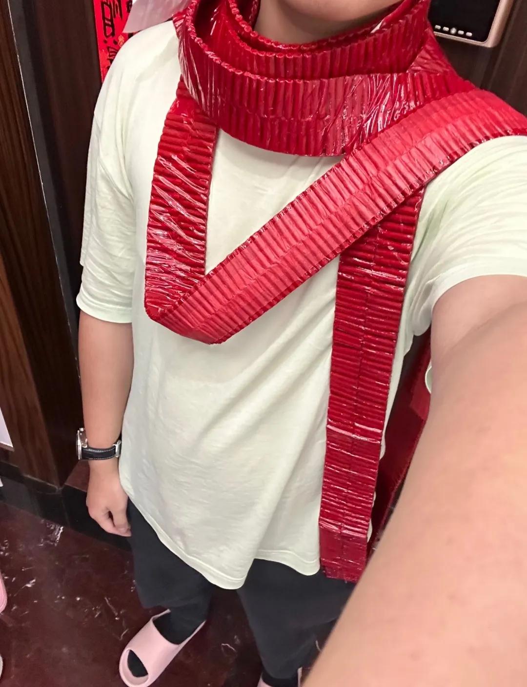 这个围巾怎么样？