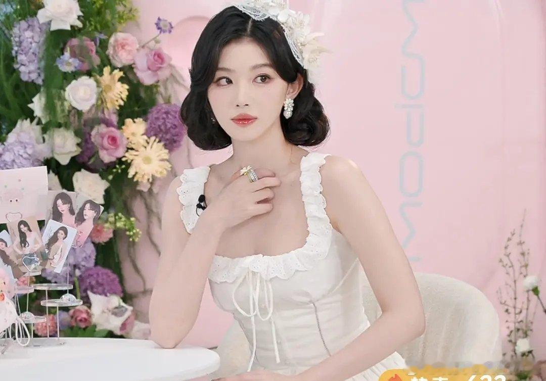 孔雪儿直播，完全是小蛋糕