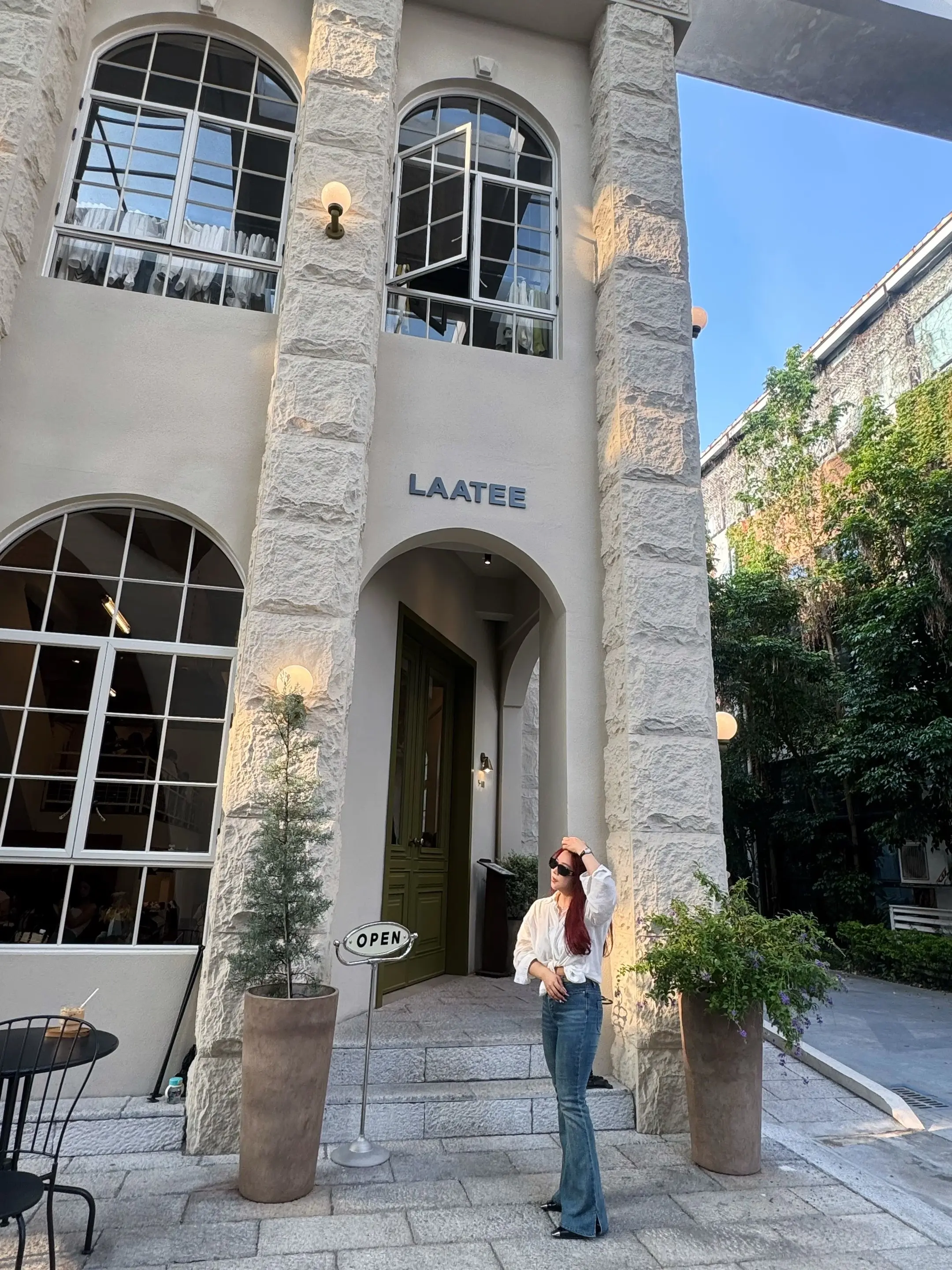 世界上有很多迷人的花、我爱自己的每一面