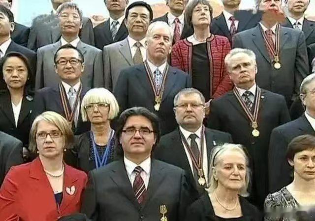 90年代，200名乌克兰。专家来到中国。毫无保留将技术传授！        辽宁
