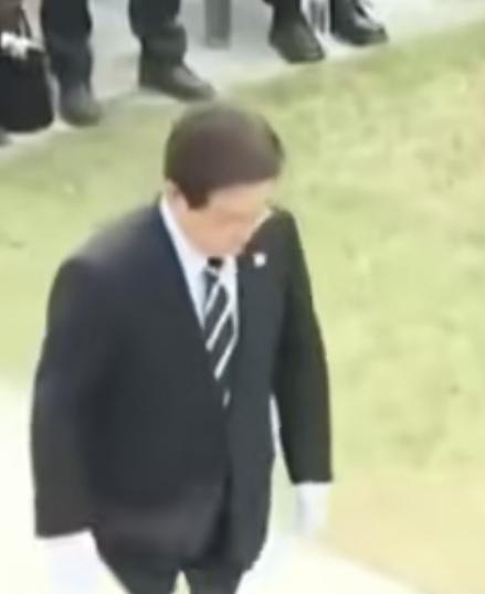 对于在中东地区韩国船只韩国政府特别关心，5月4日韩国政府再三确认在波斯湾地区没有