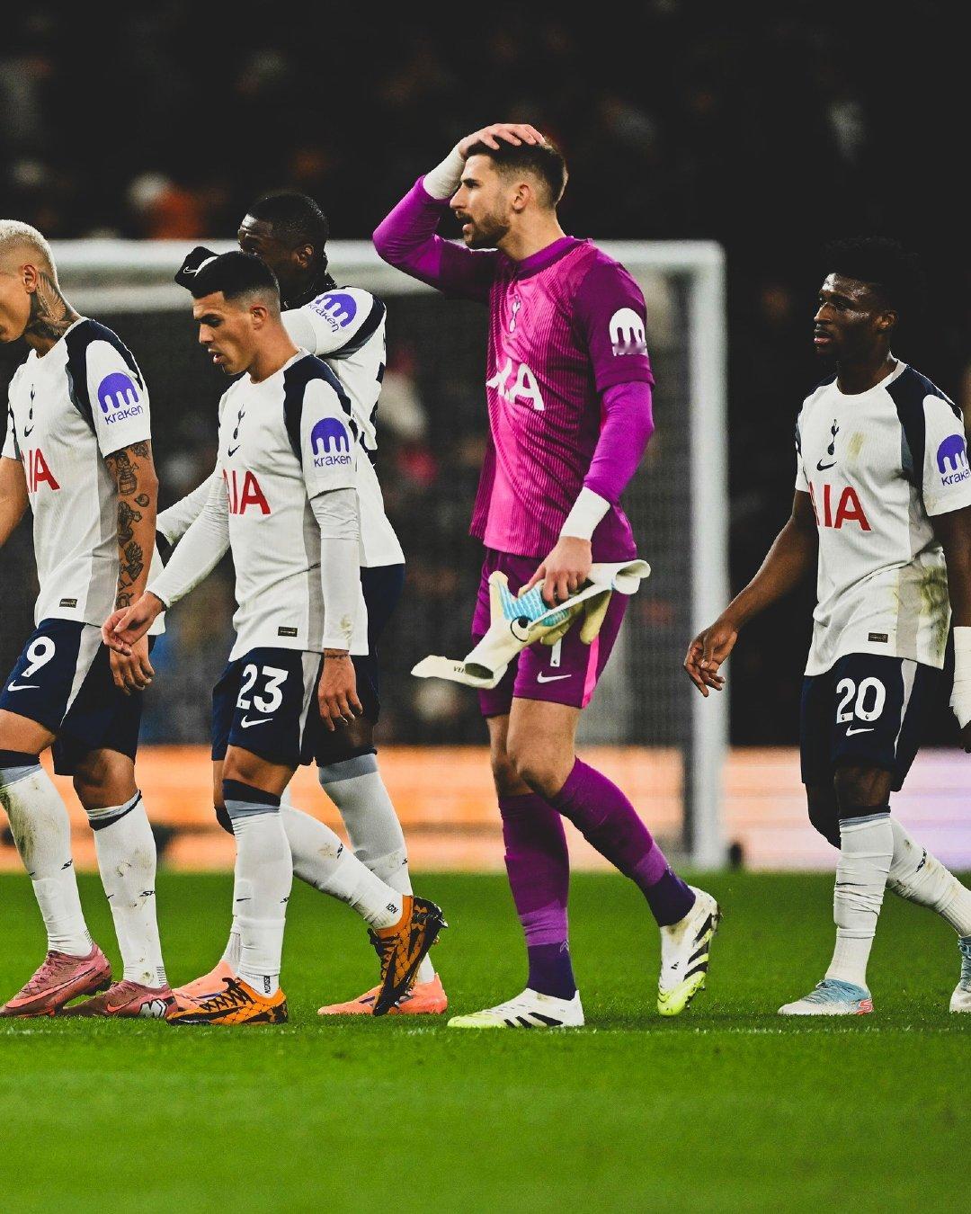 几位热刺球员在社媒上吐露了自己的心声🇮🇹维卡里奥：我为我们丢掉的第二个球承担