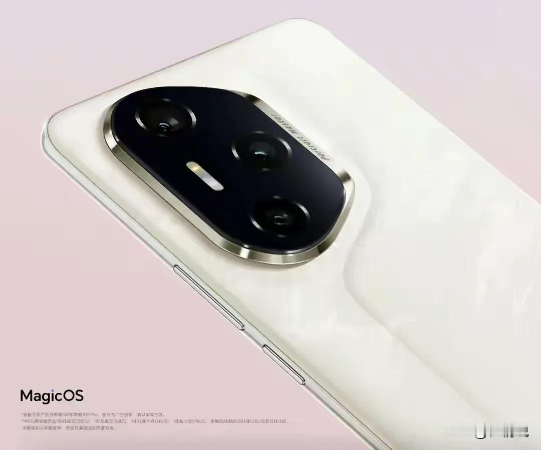 荣耀300Ultra配置曝光：AI驭光引擎、巨犀玻璃、卫星通信，同档无敌

当我