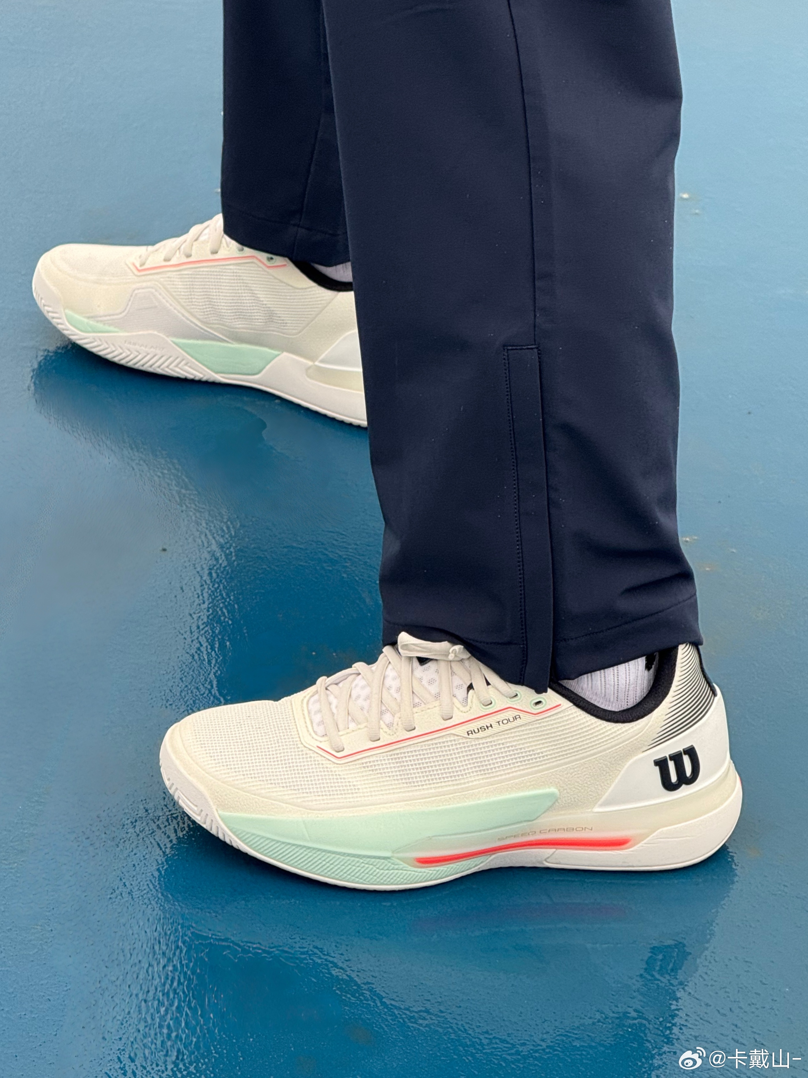 马年的第一场球，我穿着Wilson Rush 5 tour打了五个小时的单打和双