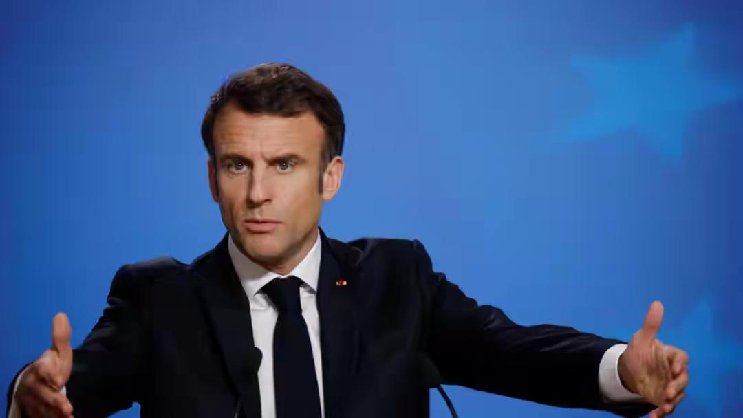 马克龙访华急要熊猫？三大矛盾戳破法国算盘
 
12月3日起，马克龙要花3天访华，