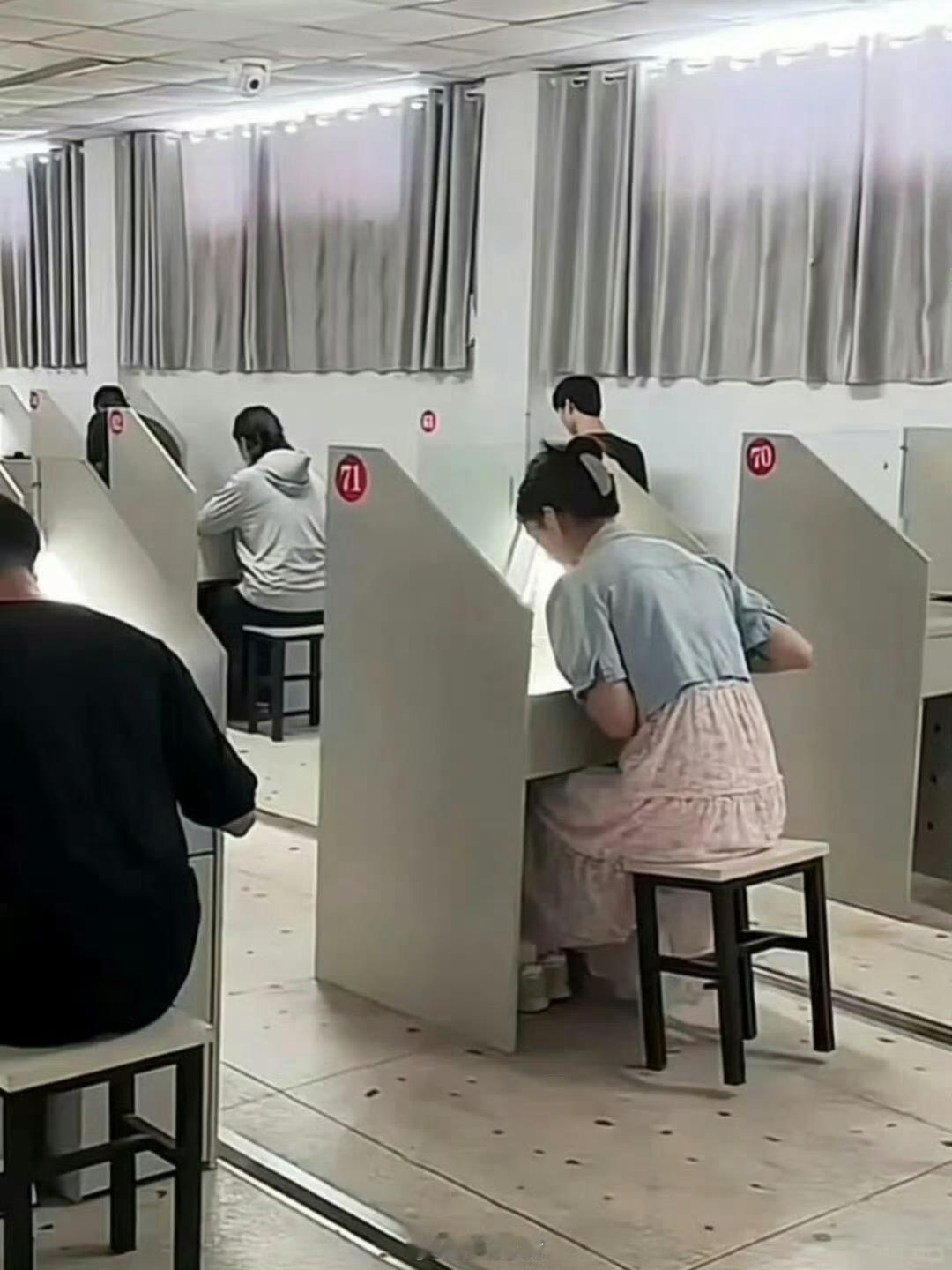 我发现科目一就是在淘汰过于老实的人。。 
