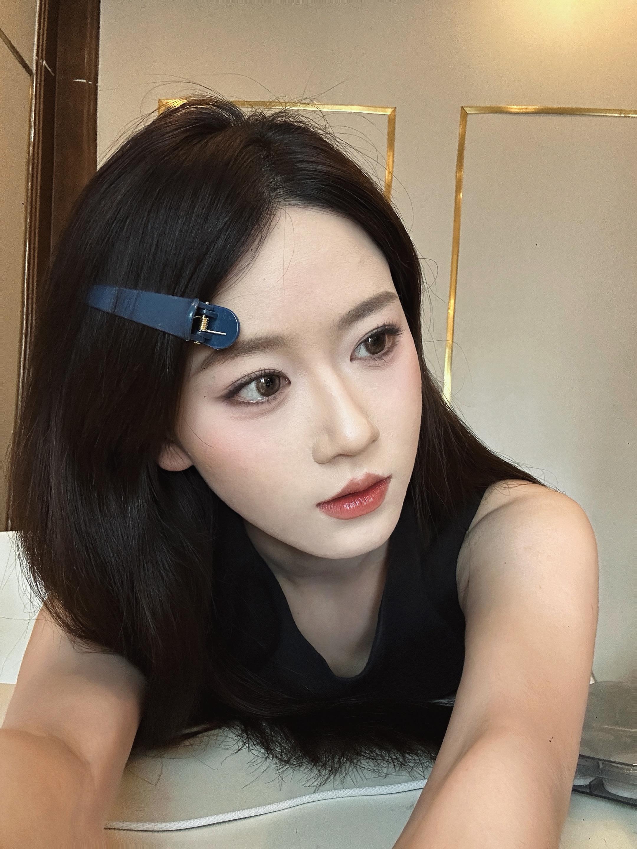 这些年最对不起的就是自己 将就这个 顾及那个 唯独委屈了自己