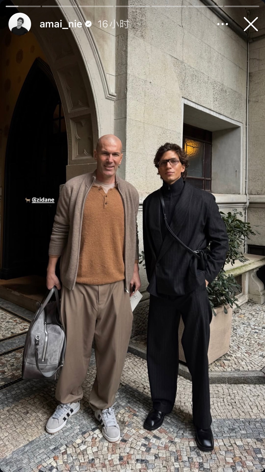 在一帅博主这看到新鲜齐祖