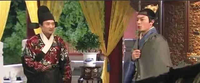 1449 年 8 月，土木堡。护卫将军樊忠抡起铁锤，对着皇帝身旁的太监王振大喝：