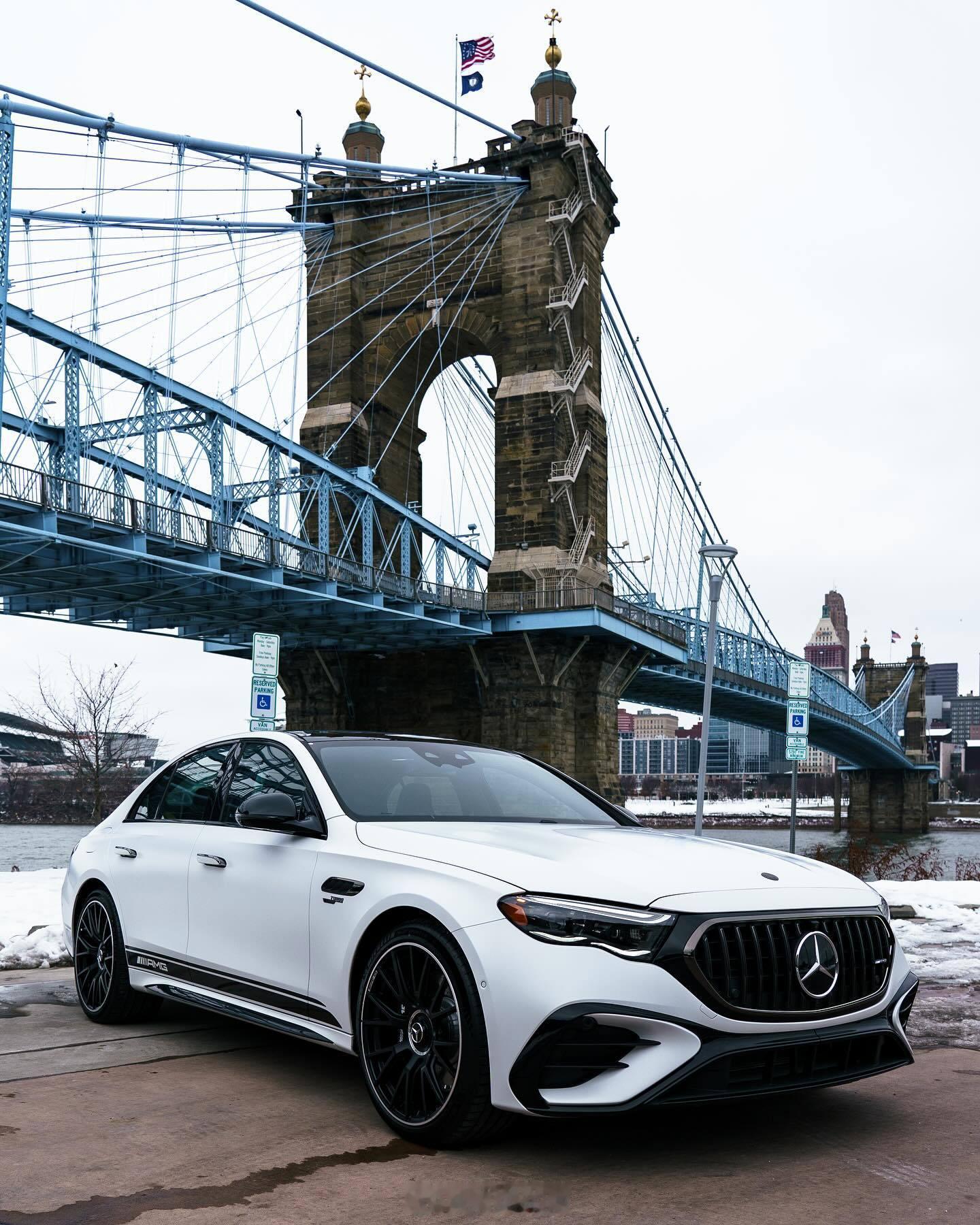 2025 Mercedes-Benz E53 Edition 1 AMG 