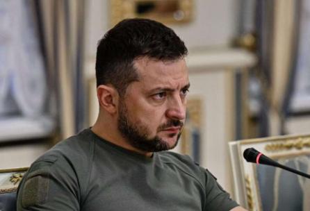 战后，谁也没资格去清算泽连斯基，他已经做得够好了！
 
很多人站在远处指指点点，