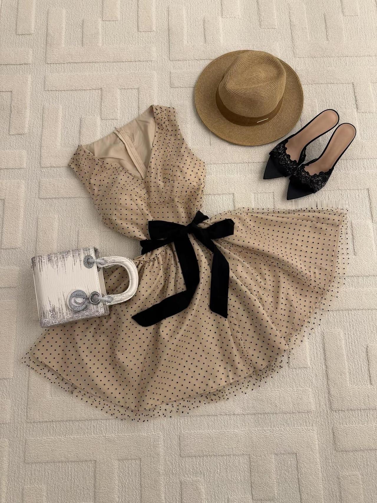 闺蜜 这是我给你报的网课