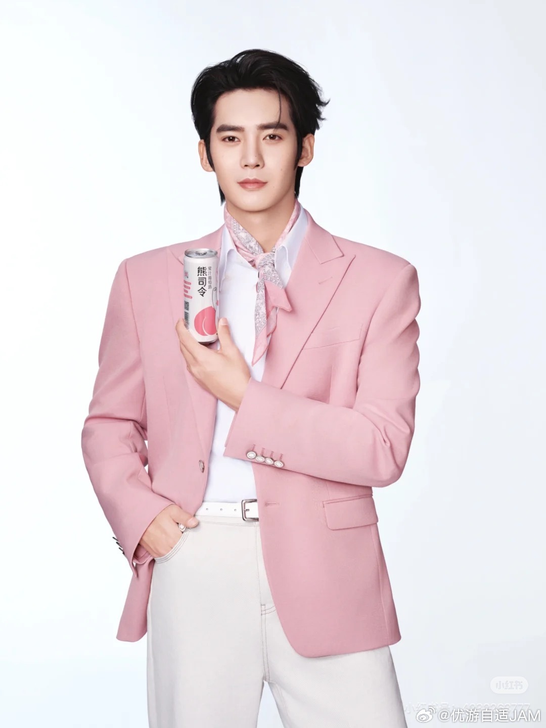 于适yosh百年张裕经典焕新品牌代言人于适张裕于适举杯随心节奏随我 人间水蜜桃本