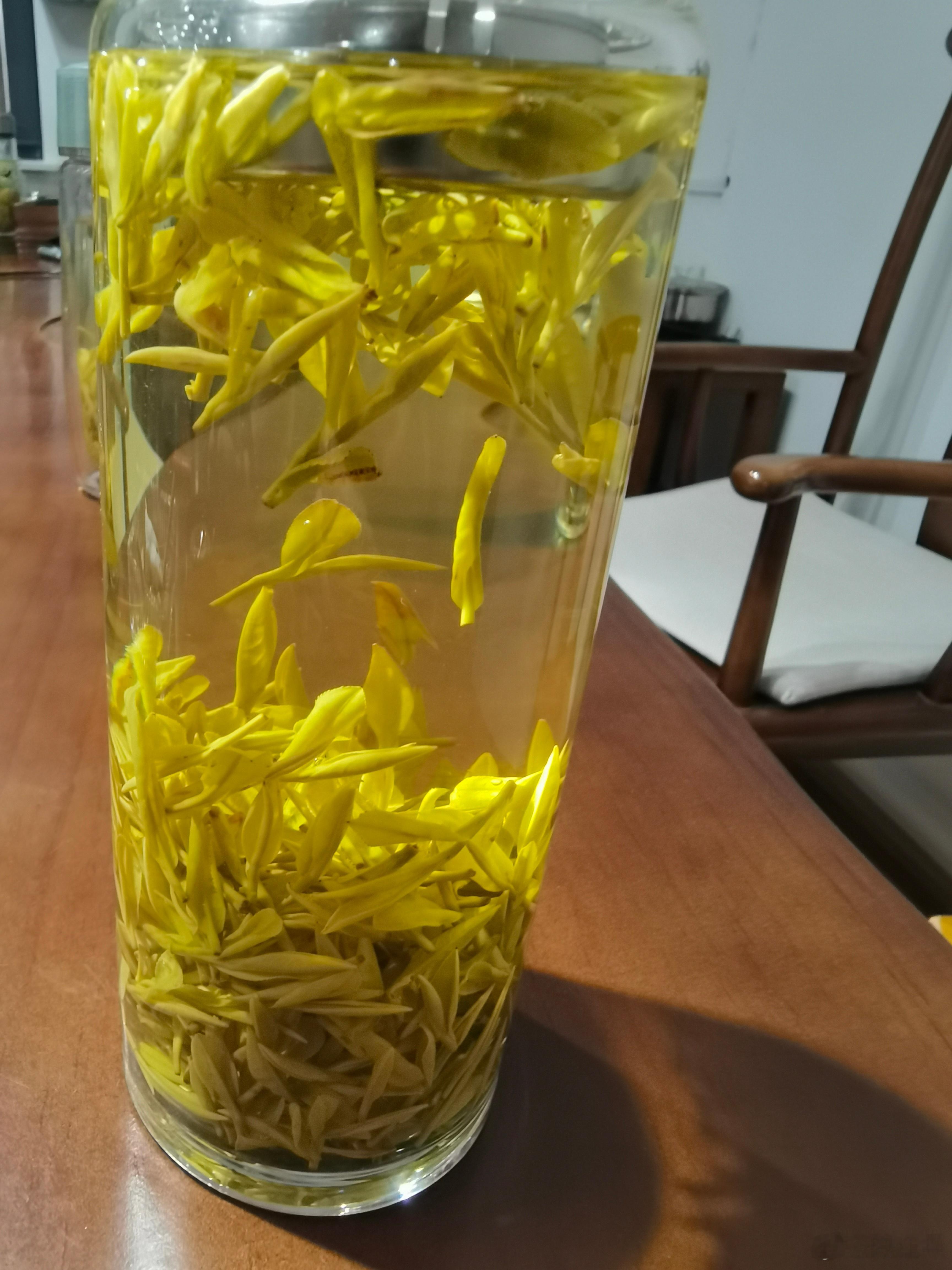 求解刚才直播的时候突然感觉头晕,有人说可能是血压高了,立马就量,好家伙高压140