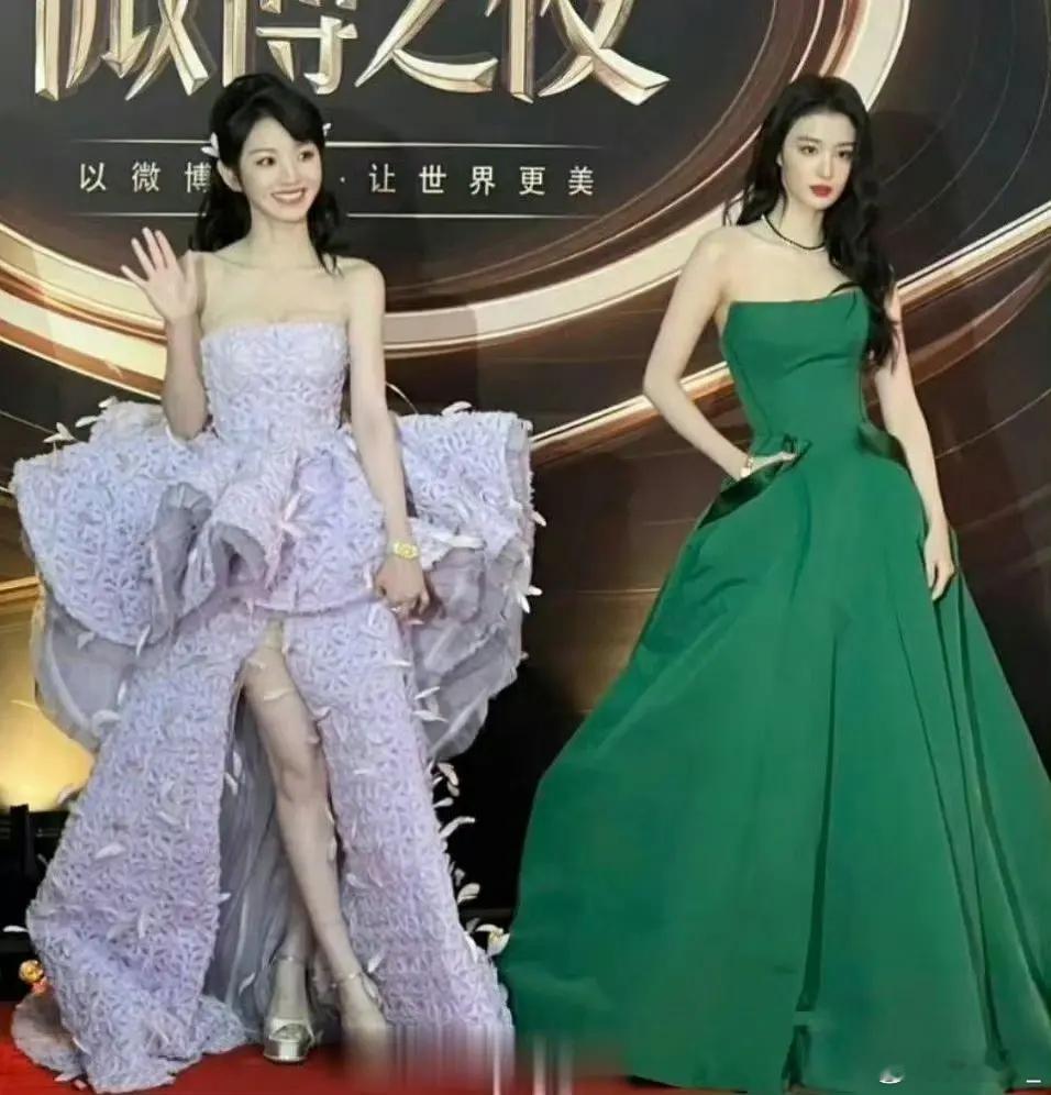 比美 🍩田曦薇vs🚢王楚然公平起见，找的都是同场活动对比图，不加其它滤镜红毯