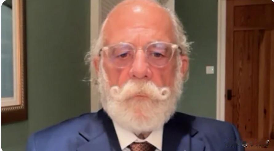 美国政坛曝出惊天猛料，特朗普前御用律师实名举报：特朗普认知彻底崩了，还被人利用要