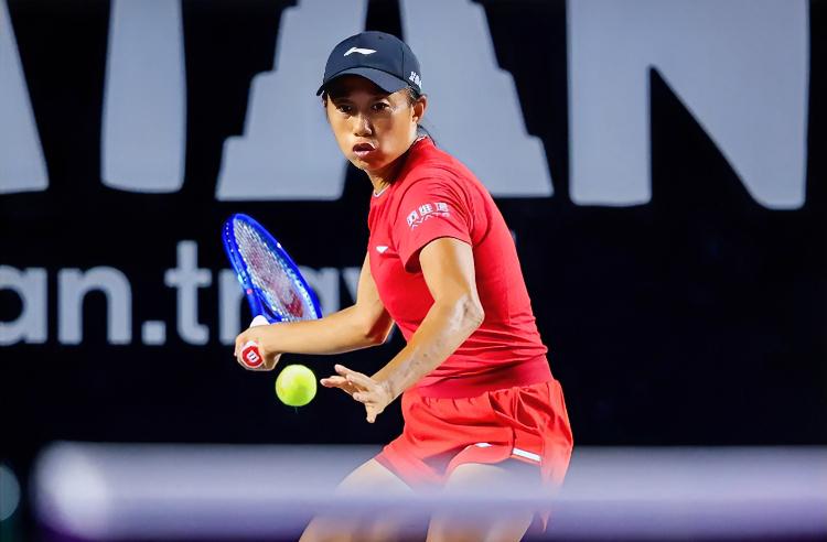 首个登场！！
老将率先出马！！
3月5日早上9:00、张帅将出战印第安维尔斯站女