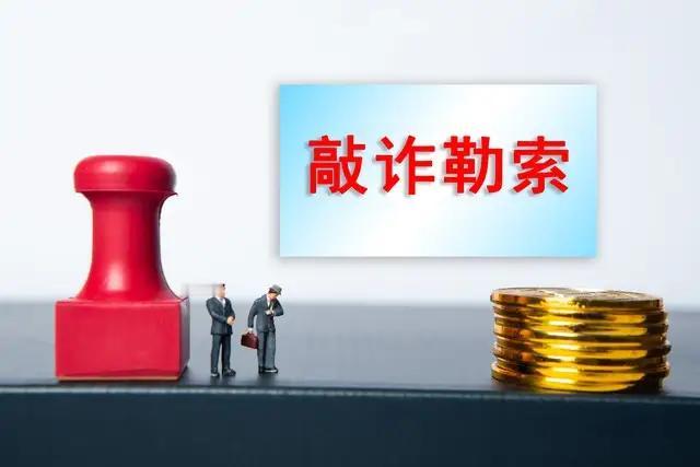 你善良，别人认为你很蠢
你善良他人，他认为你好欺负

你尊重别人，他认为你好欺负