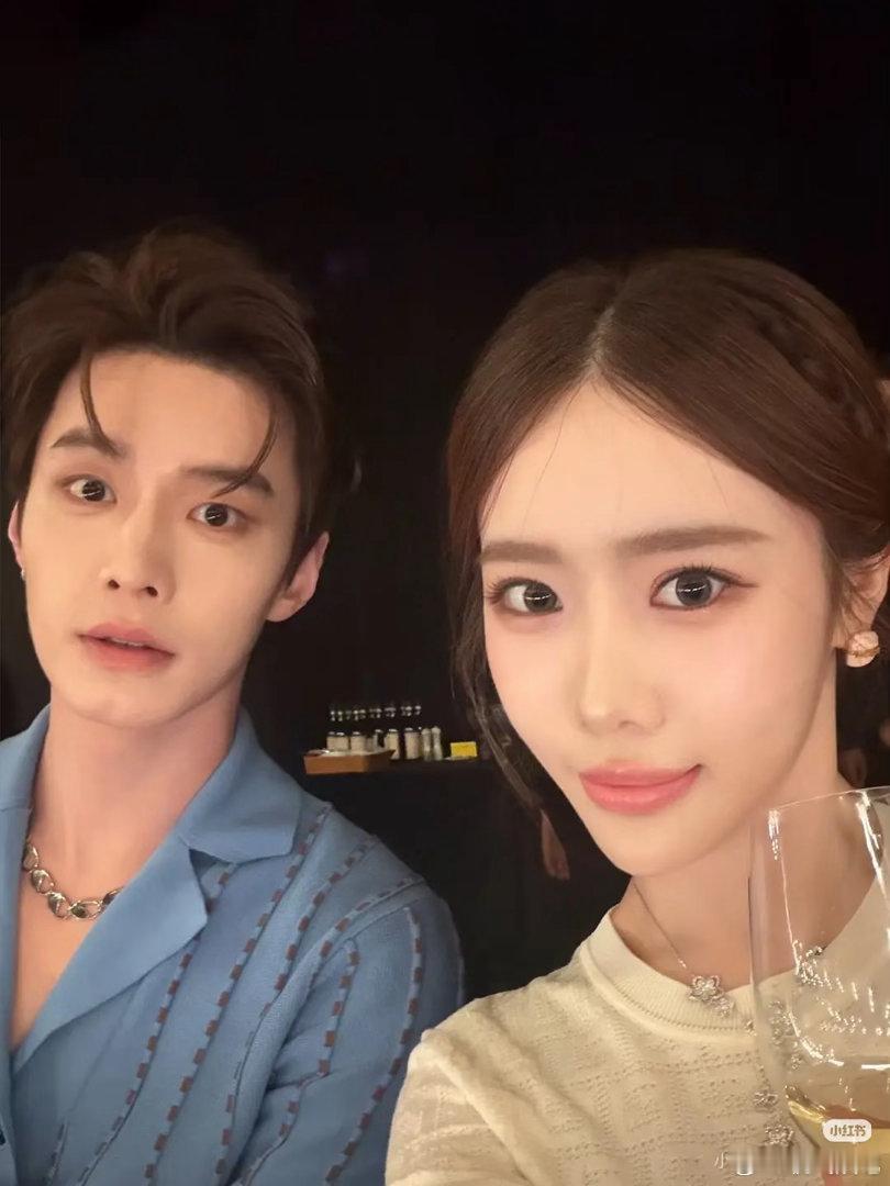 何与这张脸到底是谁在说帅 