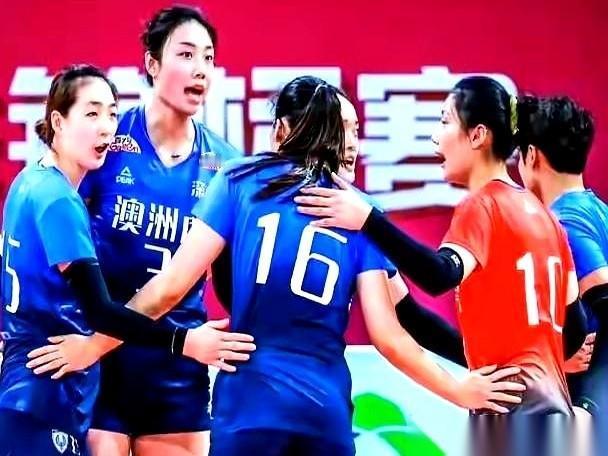 明天那场球，剧本都写好了，上海赢。
但我就想看看，广东这帮姑娘，会不会当场把剧本