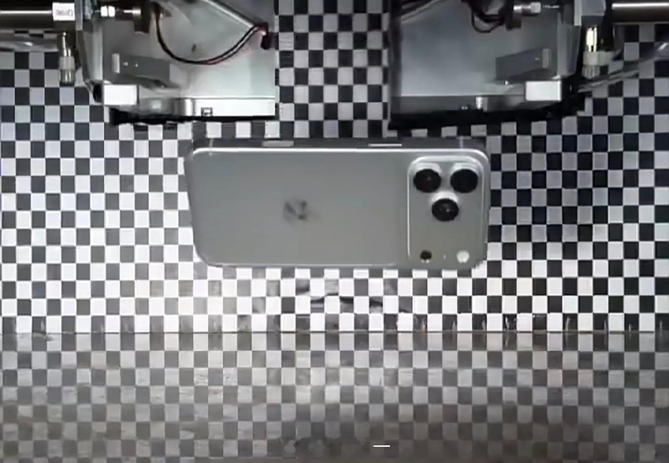iPhone18 Pro Max这个银色还挺好看，但外观跟上一代几乎一模一样，大
