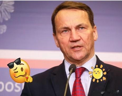 没想到啊
波兰宣布了

波兰决定继续限制乌克兰农产品进口，原因是保护本国农民。