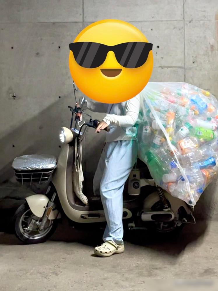 快被我家的两个00后笑死了。

说真的以前我也跟着网上的论调走，觉得现在00后个