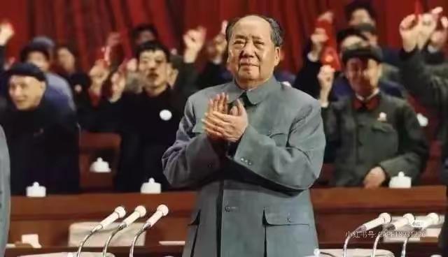 一个苹果为何让毛主席念念不忘？读懂背后的共产党人本色
 
你敢信？70多年前辽沈