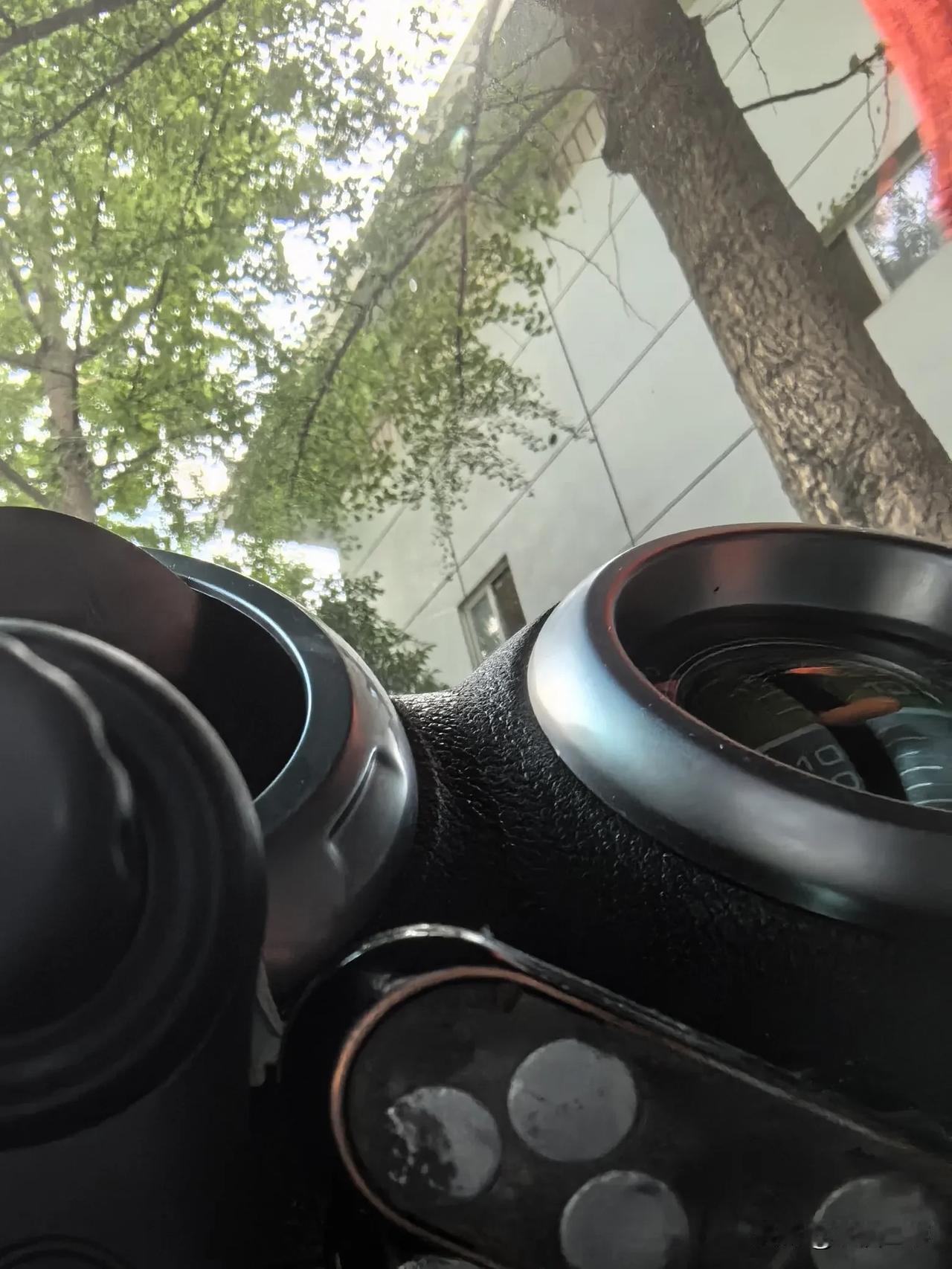 科学逻辑～经济学逻辑～政治学逻辑
感性思维～因果思维（持后处先、偶然亦必然）～辩