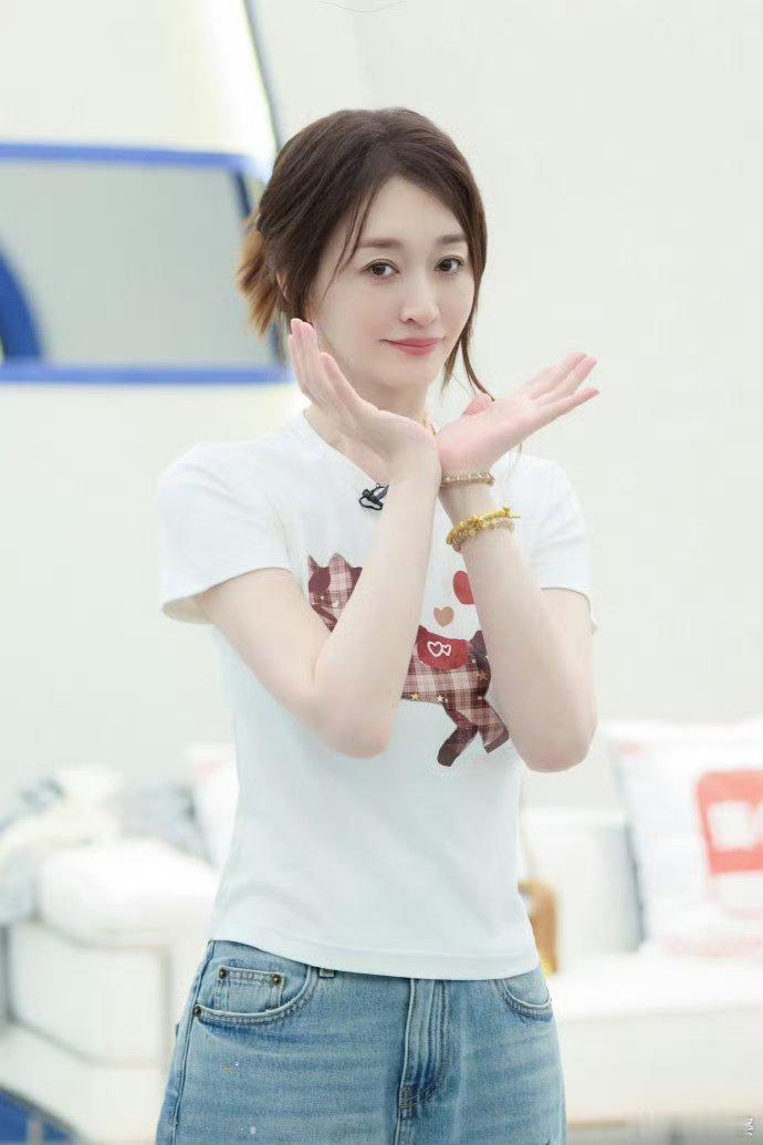 李小冉个人乘风值第一🎀李小冉双马尾甜唱《你开心我关心》，拿下乘风个人值断层第一