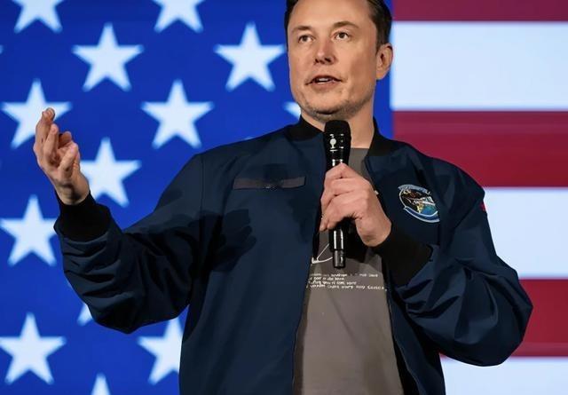 美国要变天了？马斯克再次严正警告，他说：“如果未来爆发大国战争，美国会在未来战争