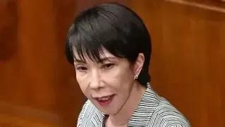 名古屋亚运会的售票窗口，已经打开好些天了。网站上大片的蓝色座位图，像是在无声地提