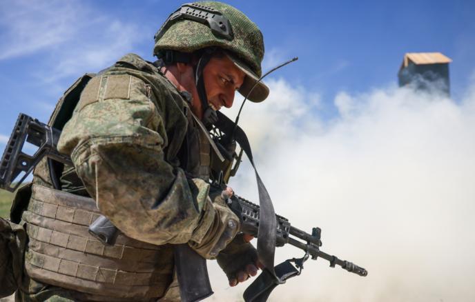 马罗奇科：俄军士兵在柳比茨科耶东部巩固阵地
塔斯社卢甘斯克6月25日电，军事专家