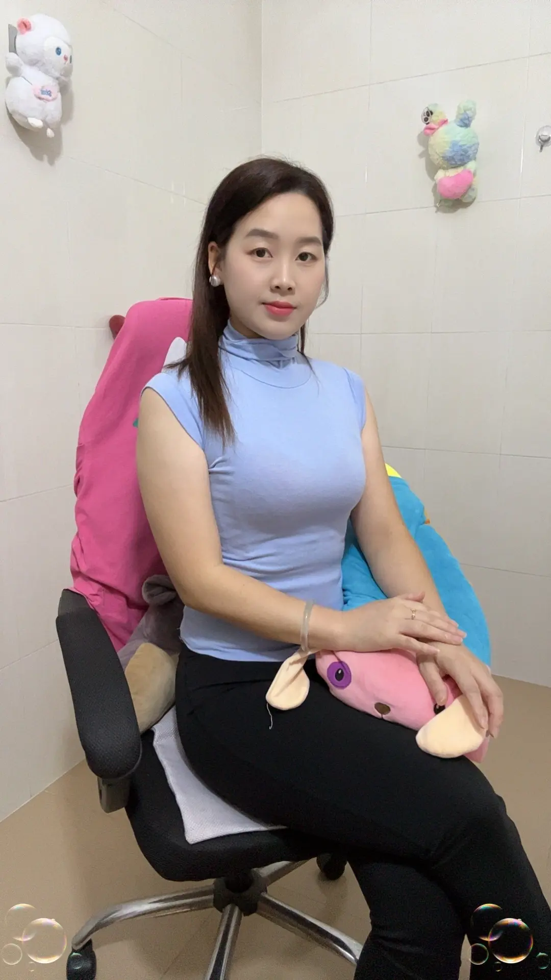 钱不是万能的，可钱也是万能的，钱是照妖镜，它可以收买人心，看清人性，让...