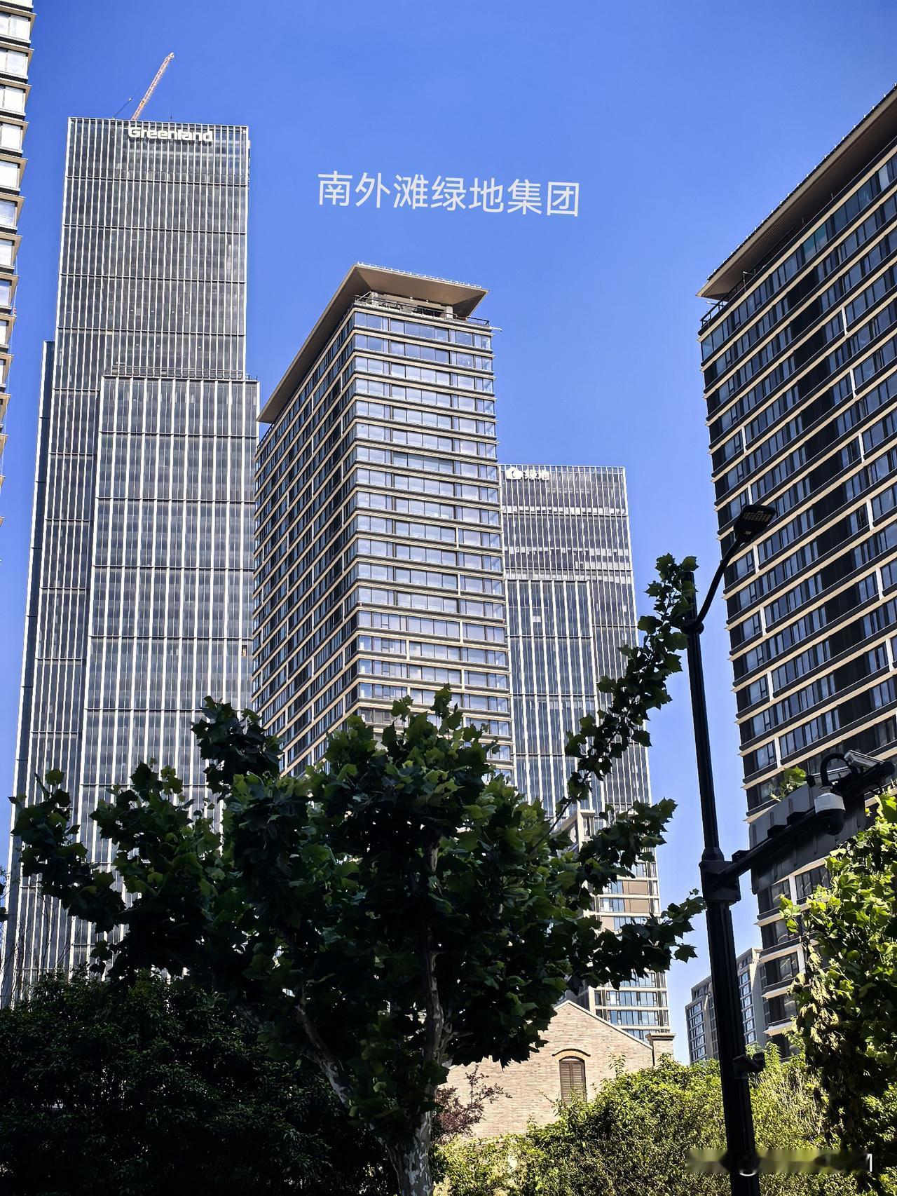 小南门承载着旧时的深刻记忆。

如今，往昔的店铺、房屋已难觅踪迹，曾经的热闹人气