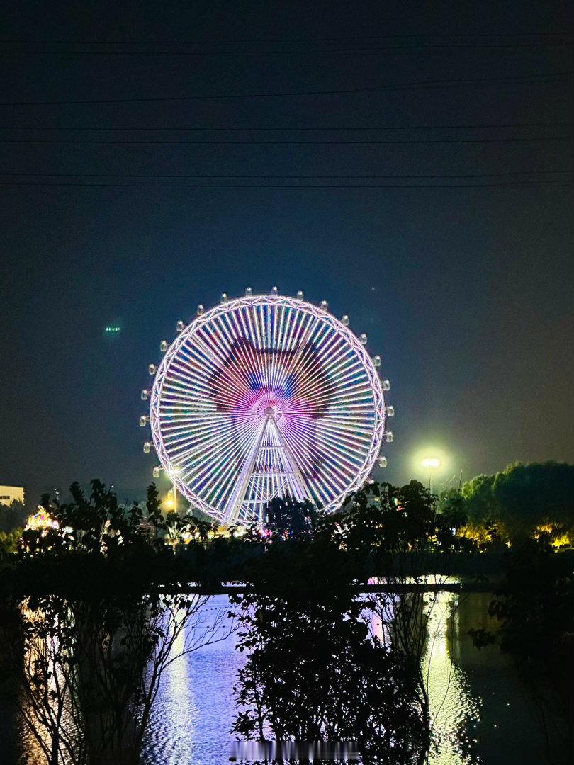 凡事随缘，切莫强求；别紧绷、别着急、放轻松，好事自会如期而至